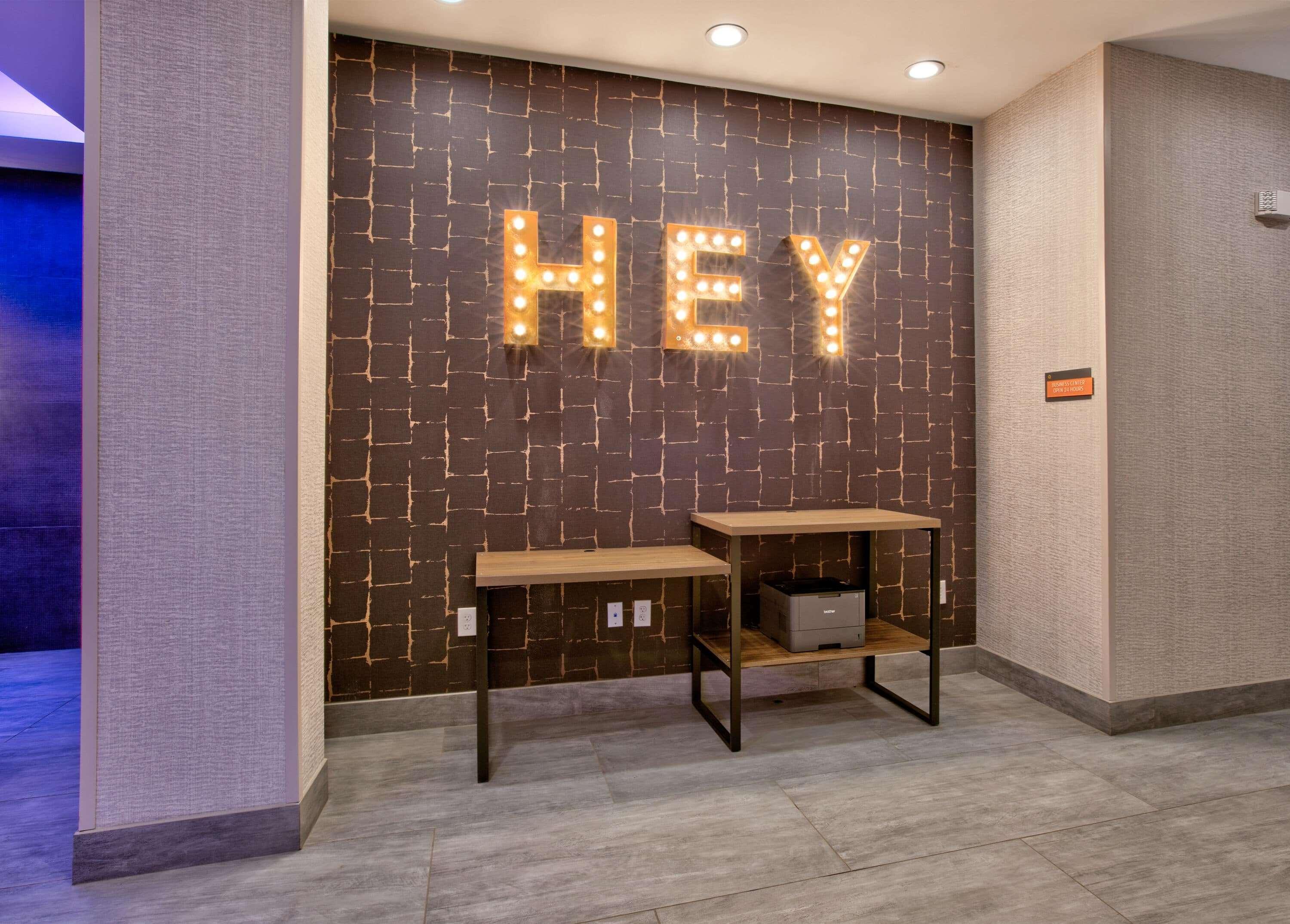 La Quinta Inn & Suites By Wyndham Dallas/Fairpark Dış mekan fotoğraf